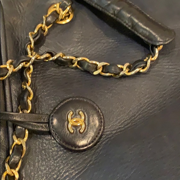 Chanel Navy Quilted Tote Handbag - Picture 7 of 16